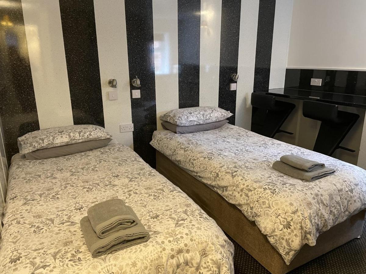 Guest house Bentleys 3*